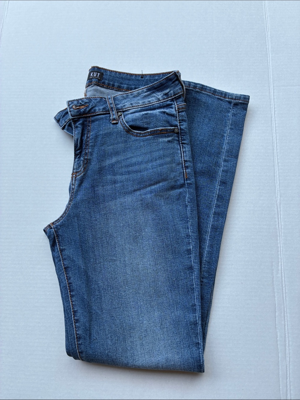Kut from the Kloth Skinny Leg Jeans in Mid Blue Wash